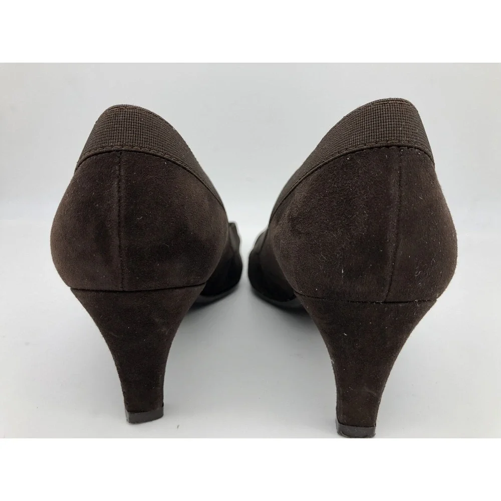 Stuart Weitzman Women's Size‎ 7.5 M Brown Suede Kitten Heels Cross Straps Spain